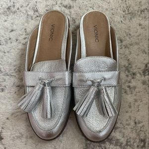 Vionic Silver Mules/Backless Loafers Size 7